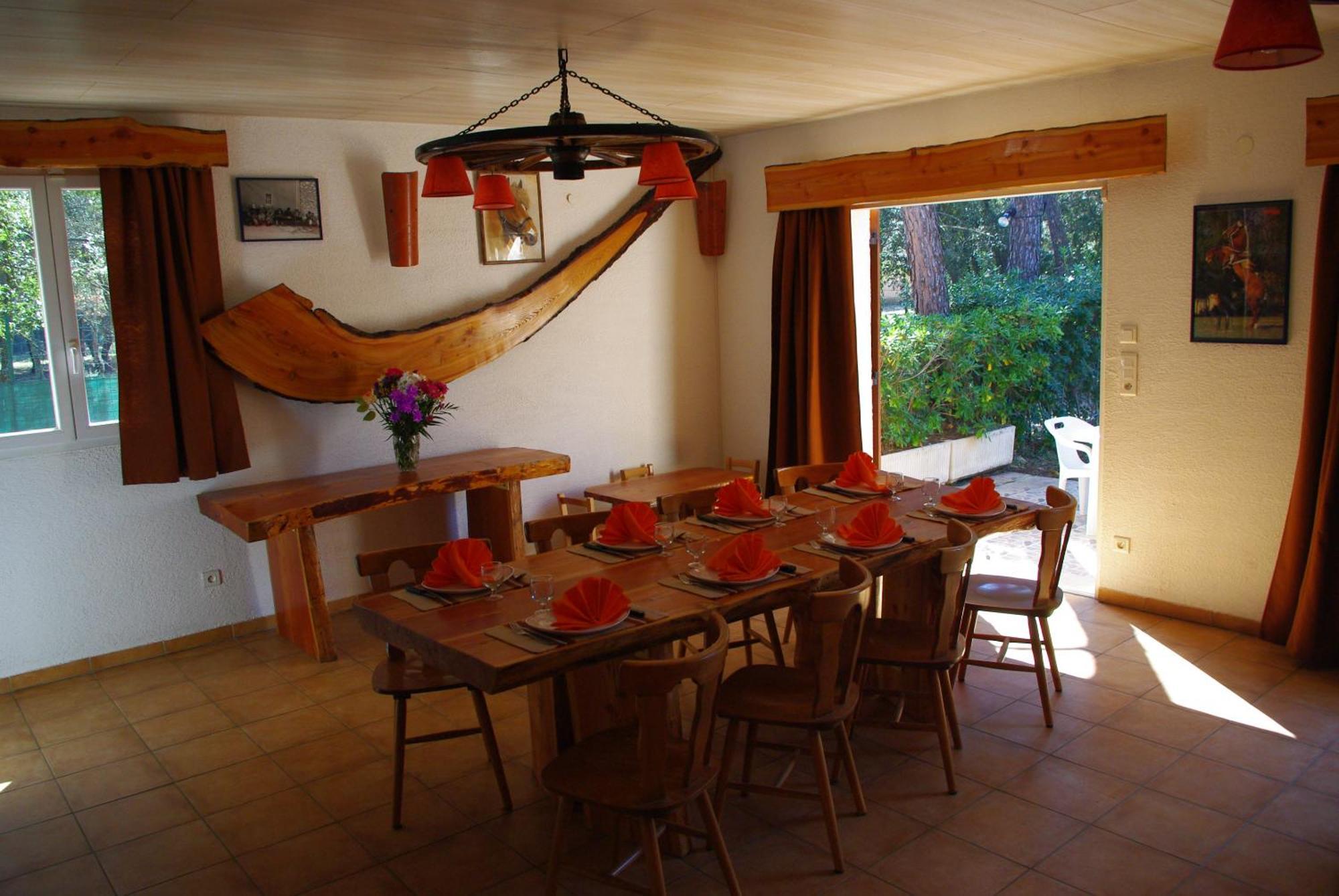 Location Villa Et Studios Рокбрюн-сюр-Аржан Екстериор снимка