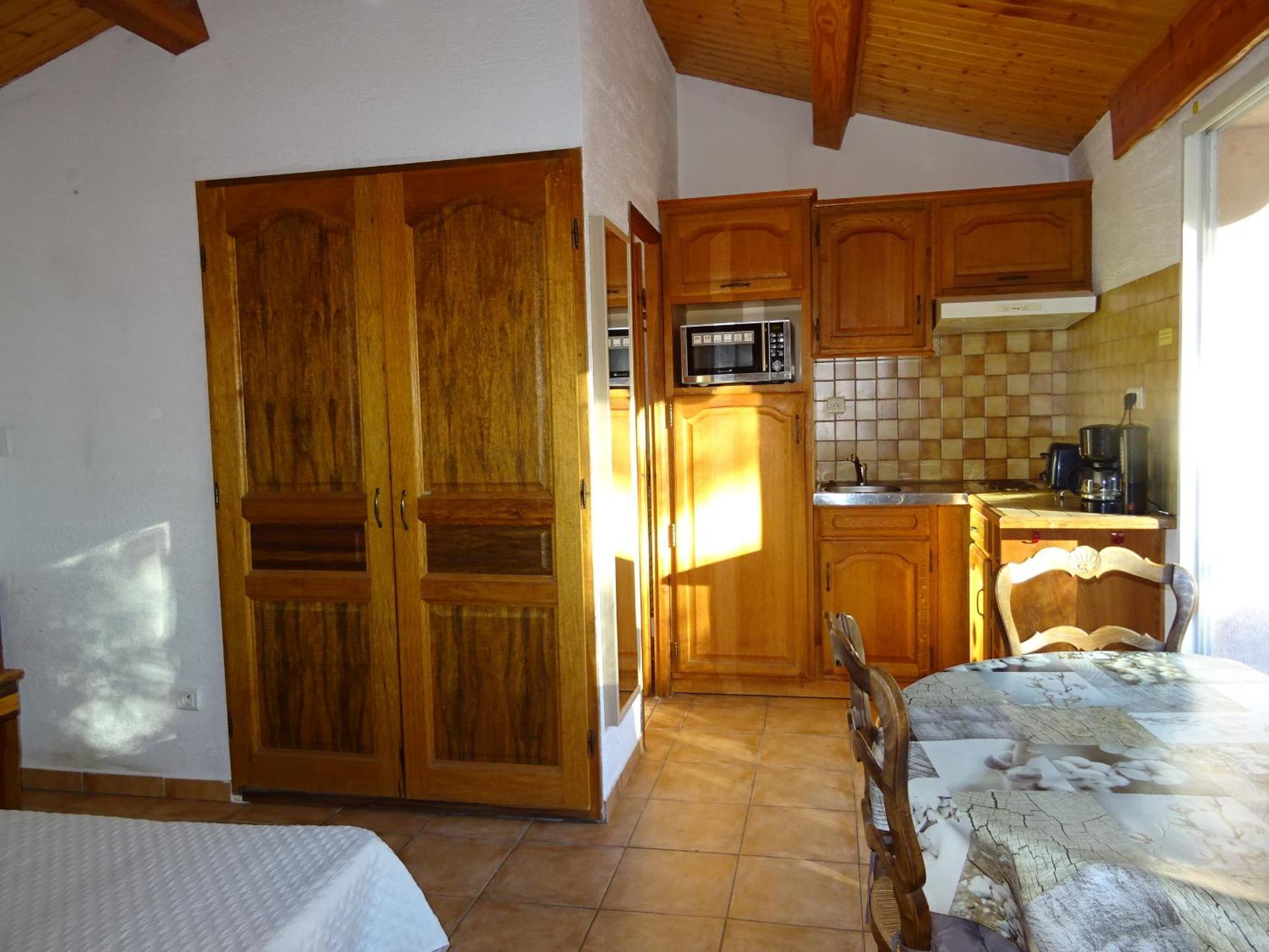 Location Villa Et Studios Рокбрюн-сюр-Аржан Екстериор снимка