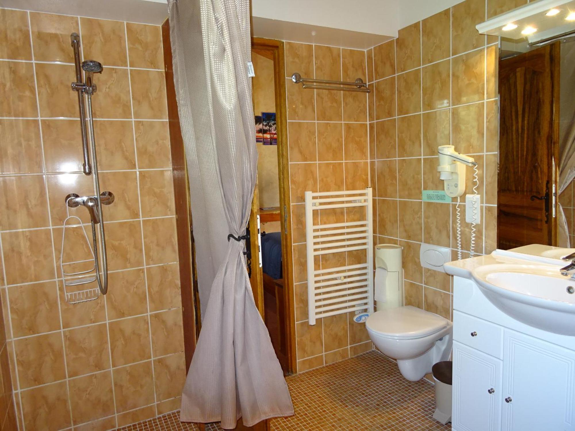 Location Villa Et Studios Рокбрюн-сюр-Аржан Екстериор снимка